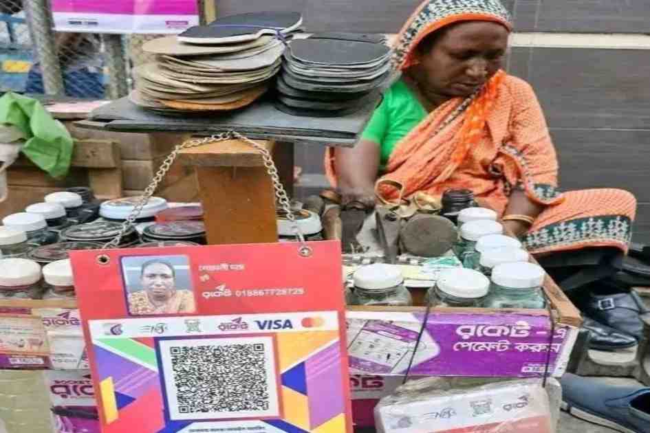 As Dhaka burns, Bangladesh’s informal workers face a new climate survival crisis