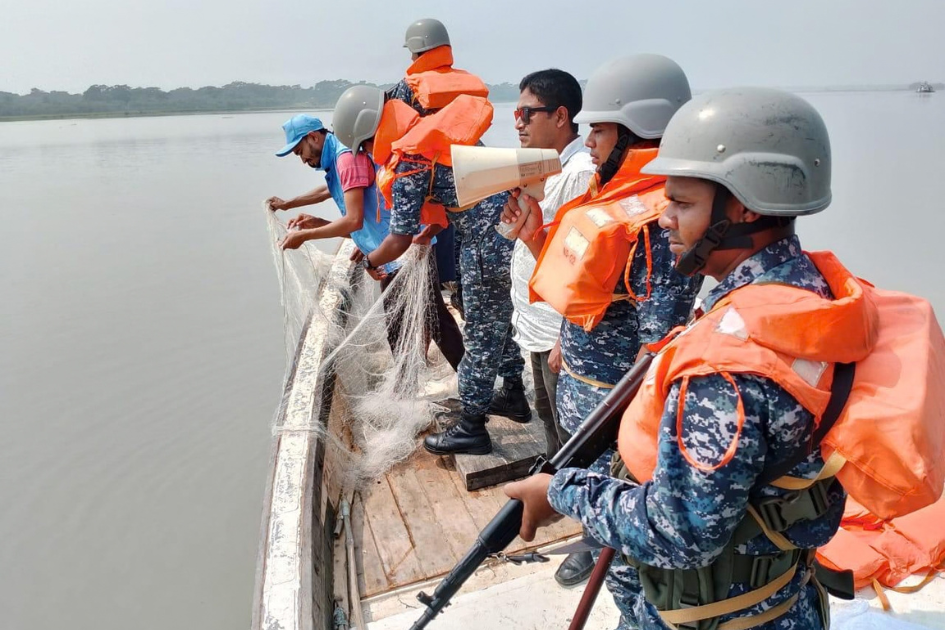 Bangladesh Navy deploys nationwide patrols for hilsa protection