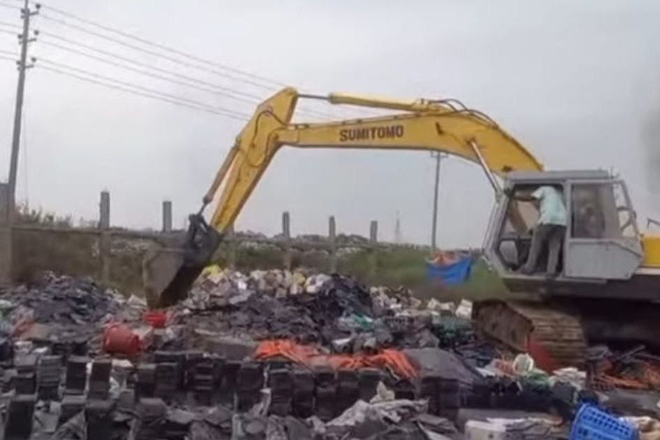 DoE dismantles illegal lead smelting units in Savar