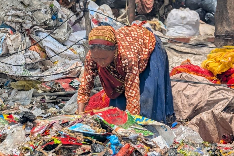 Dumpling station crisis in Bangladesh: work that brings to death