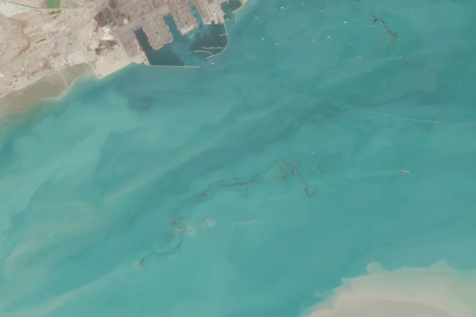 Oil spill in Hormuz visible from space, raising environmental alarm