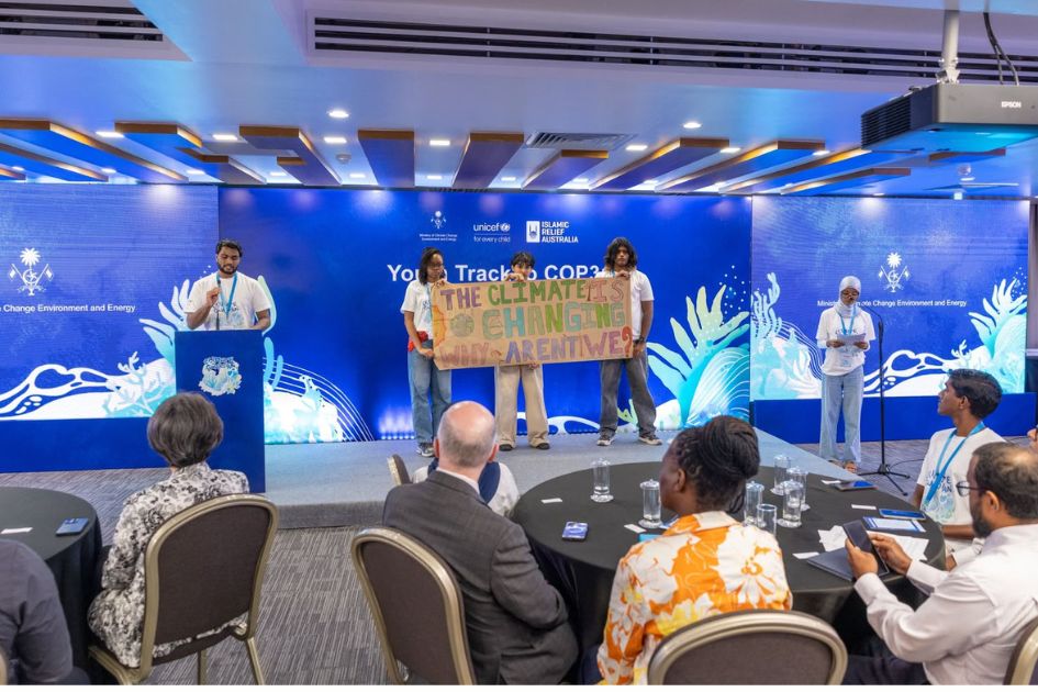 Maldivian youth delegates set priorities for COP31