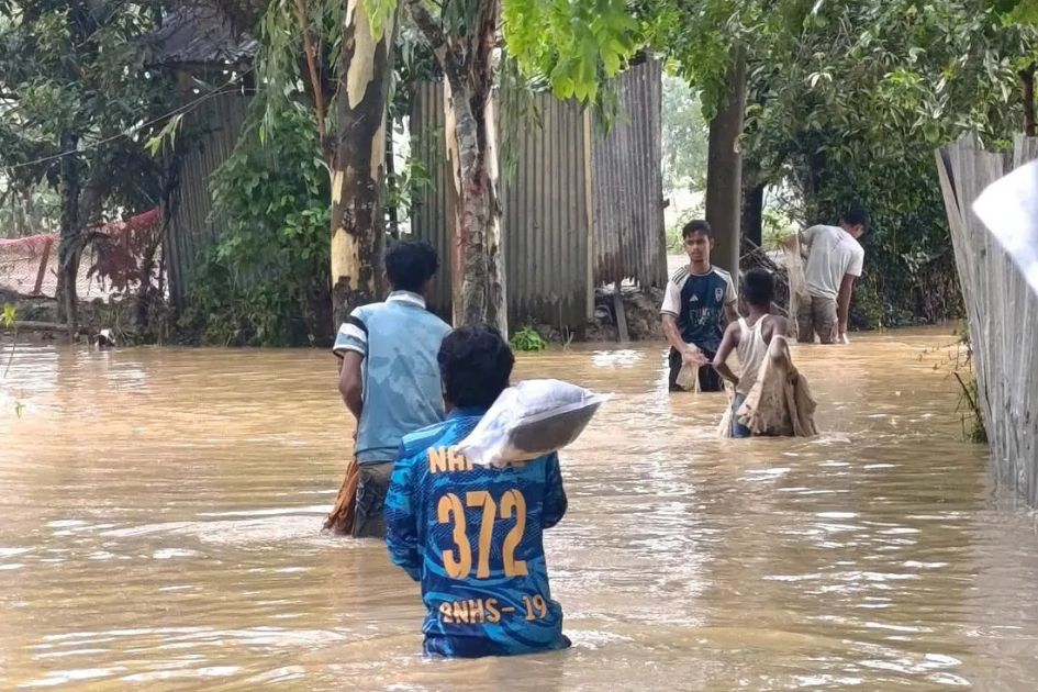 Young volunteers lead life-saving relief as Bangladesh floods affect 1 million