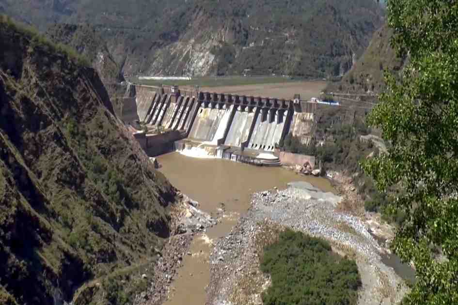 ‘Hand will be chopped off if Pakistan’s water share is touched’: Musadik Malik warns India